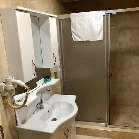 Private In #72 Hotel